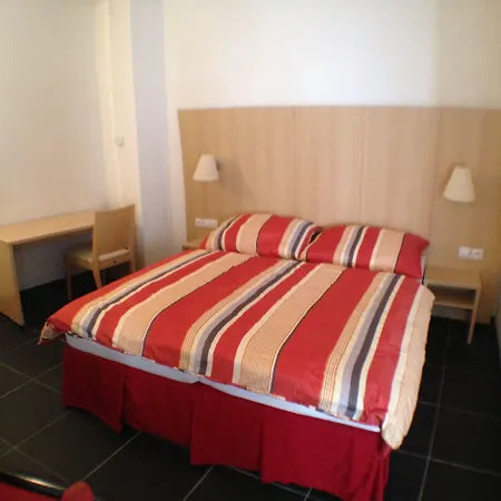 Hotel U Cerneho Orla 3*